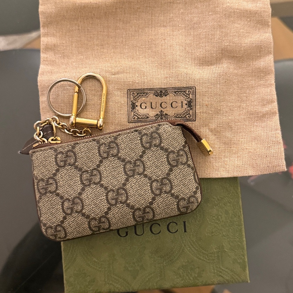 Gucci GG Supreme wallet key purse - Picture 2 of 5